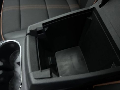 New 2026 GMC Canyon AT4 w/ Technology Plus Package AWD/4WD image 46