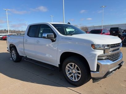 Used 2020 Chevrolet Silverado 1500 LT w/ Trailering Package