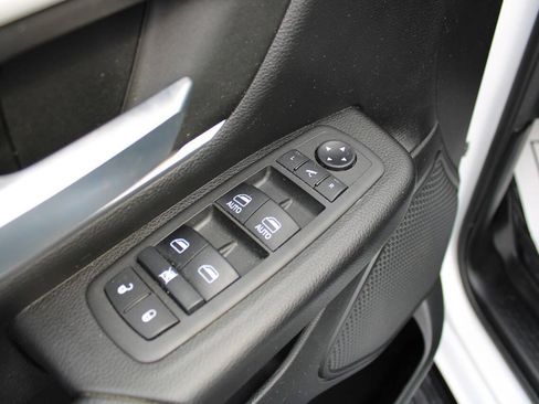 Used 2021 RAM 1500 Big Horn AWD/4WD image 24