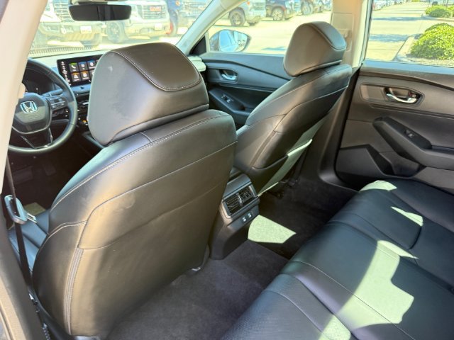 Used 2024 Honda Accord EX-L image 27
