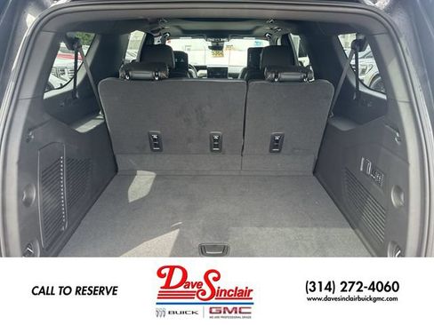 New 2026 GMC Yukon XL AT4 AWD/4WD image 25