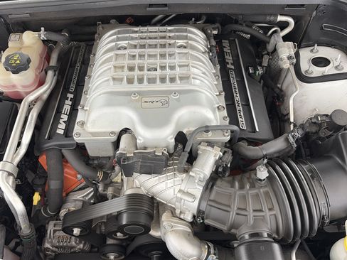 Used 2021 Dodge Durango SRT Hellcat w/ Premium Interior Group AWD/4WD image 12