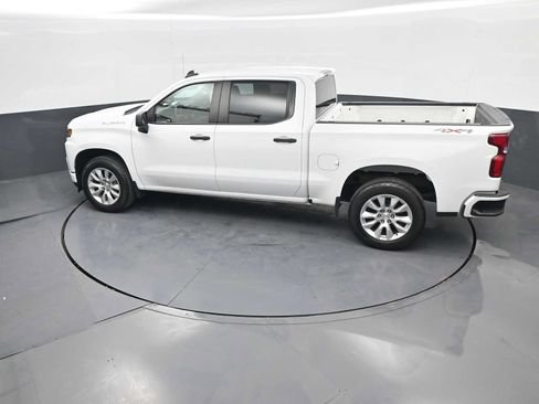 Used 2022 Chevrolet Silverado 1500 Custom AWD/4WD image 24