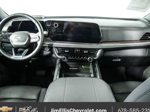 Certified 2025 Chevrolet Tahoe LT image 20