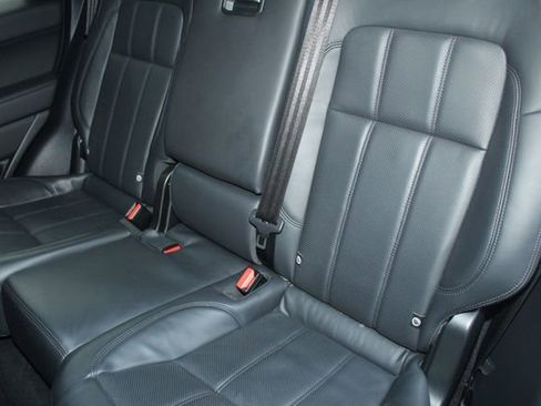 Used 2022 Land Rover Range Rover Sport HSE Silver Edition image 24