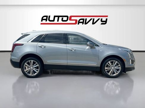 Used 2025 Cadillac XT5 Premium Luxury w/ Technology Package FWD image 8