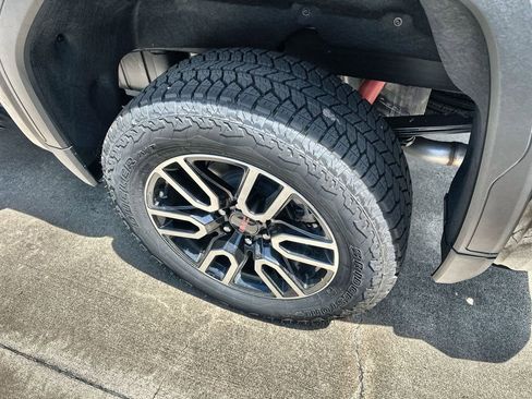 New 2026 GMC Sierra 1500 AT4 AWD/4WD image 12