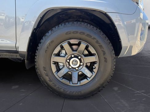 Used 2021 Toyota 4Runner Trail Special Edition AWD/4WD image 27