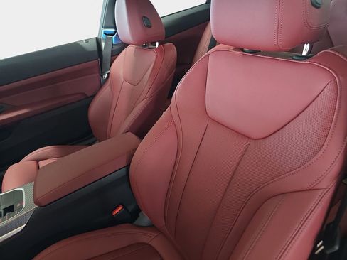 New 2026 BMW 430i Coupe w/ M Sport Package image 9