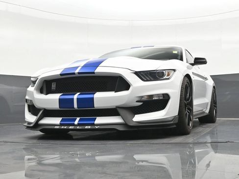 Used 2018 Ford Mustang Shelby GT350 w/ Electronics Package RWD image 33