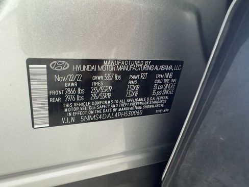 Used 2023 Hyundai Santa Fe Limited AWD/4WD image 44