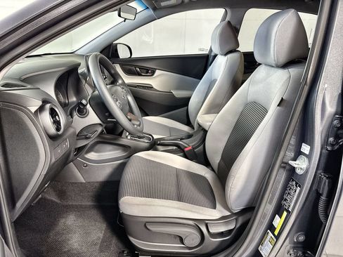 Used 2022 Hyundai Kona SE FWD image 13