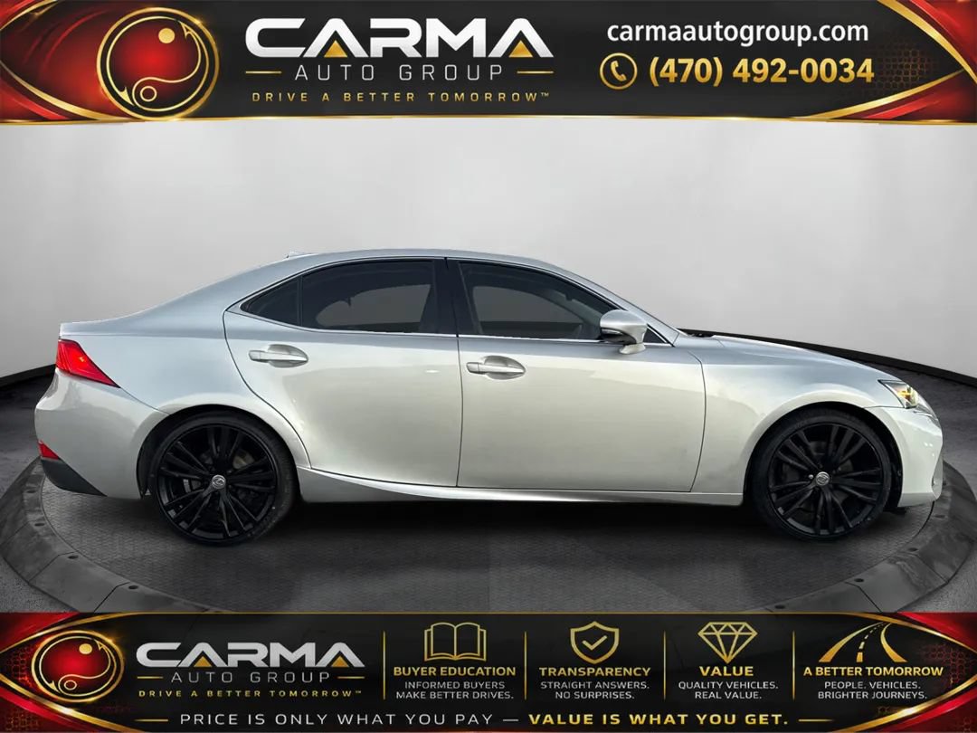 Used 2017 Lexus IS 200t w/ Premium Package RWD image 6