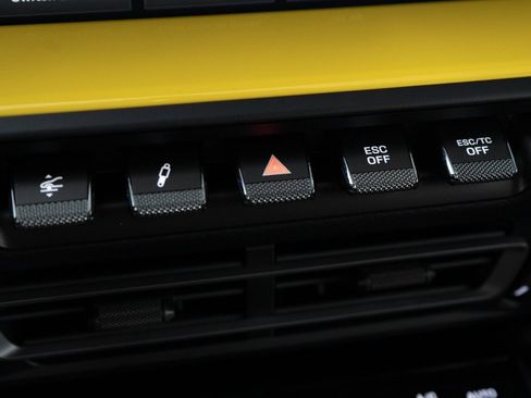 Used 2022 Porsche 911 GT3 image 31