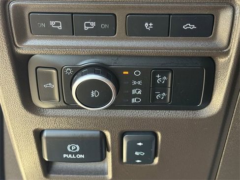 Used 2024 Ford F150 King Ranch w/ FX4 Off-Road Package image 24
