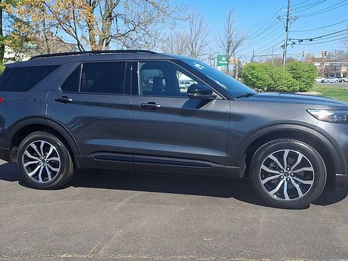 Used 2020 Ford Explorer ST AWD/4WD image 4