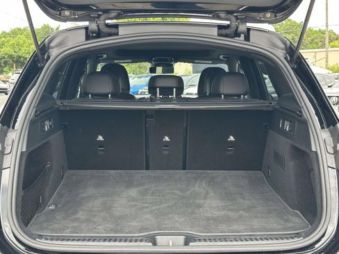 Used 2024 Mercedes-Benz GLC 300 image 12