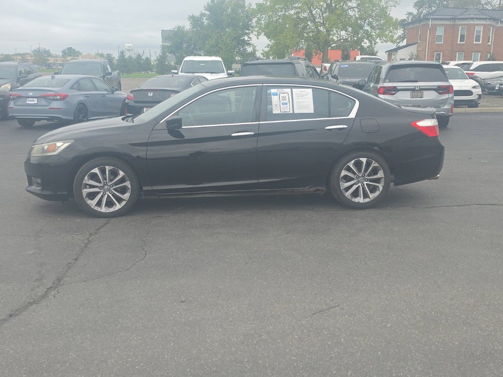 Used 2014 Honda Accord Sport image 4
