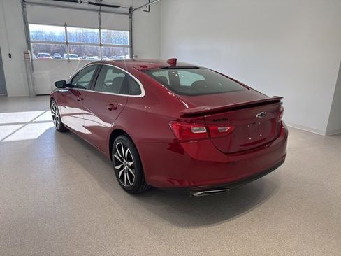 Certified 2024 Chevrolet Malibu RS w/ LPO, Floor Liner Package image 4
