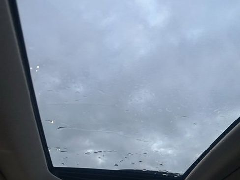 Used 2010 Toyota Sequoia Platinum image 16