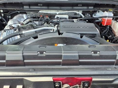 Used 2024 Chevrolet Silverado 2500 LTZ w/ LTZ Premium Package AWD/4WD image 41