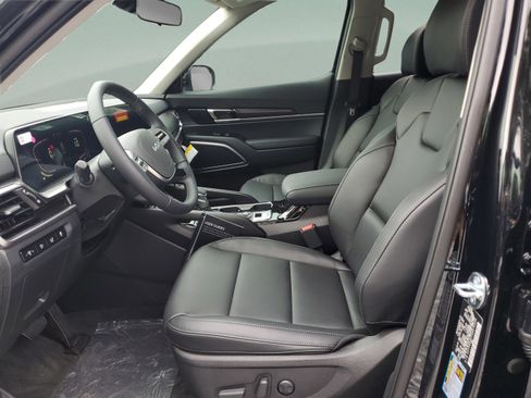 New 2025 Kia Telluride S image 15