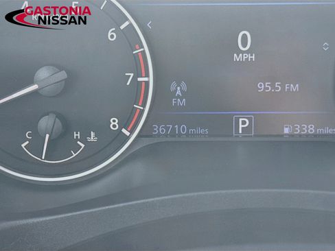 Used 2025 Nissan Altima 2.5 SV FWD image 15
