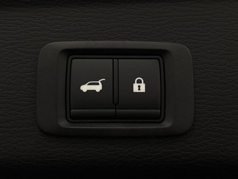 New 2025 Mitsubishi Outlander SE image 6