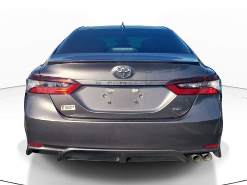 Used 2023 Toyota Camry SE FWD image 6