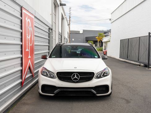 Used 2014 Mercedes-Benz E 63 AMG S-Model image 39