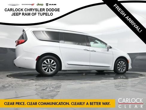 Used 2020 Chrysler Pacifica Touring-L Plus w/ Advanced Safetytec Group image 58