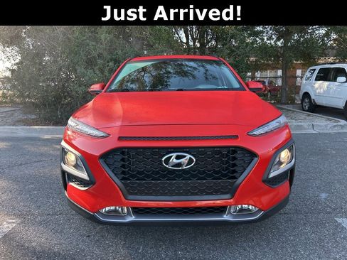 Used 2019 Hyundai Kona SEL w/ SEL Tech Package 02 image 4