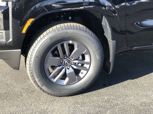 New 2026 Nissan Frontier SV w/ SV Convenience Package image 10