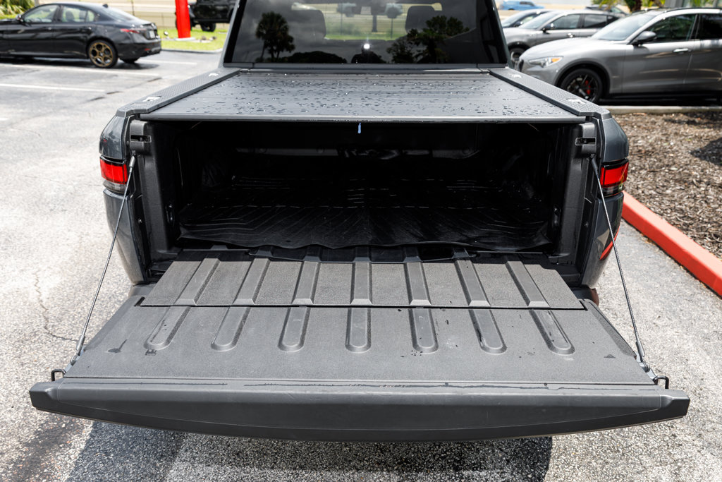 Used 2025 Rivian R1T Adventure Dual AWD/4WD image 29