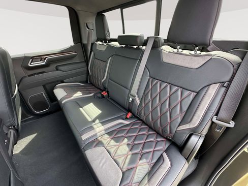 New 2026 Chevrolet Silverado 1500 RST AWD/4WD image 31