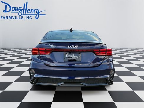 Used 2024 Kia Forte GT-Line w/ GT-Line Premium Package image 4