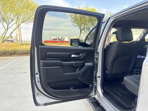 Used 2019 RAM 1500 Tradesman RWD image 11