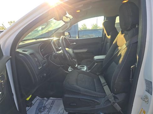 Used 2022 Chevrolet Colorado LT w/ Fleet Safety Package RWD image 13