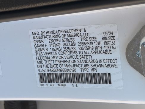 Certified 2025 Honda CR-V Sport Touring image 28