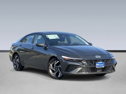 Certified 2025 Hyundai Elantra SEL
