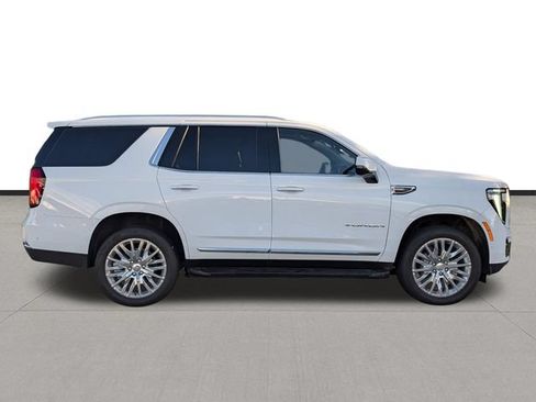 Used 2026 GMC Yukon Elevation w/ Elevation Premium Package RWD image 4