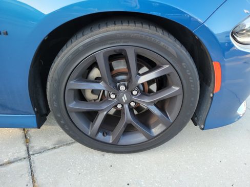 Used 2021 Dodge Charger R/T w/ Blacktop Package RWD image 5
