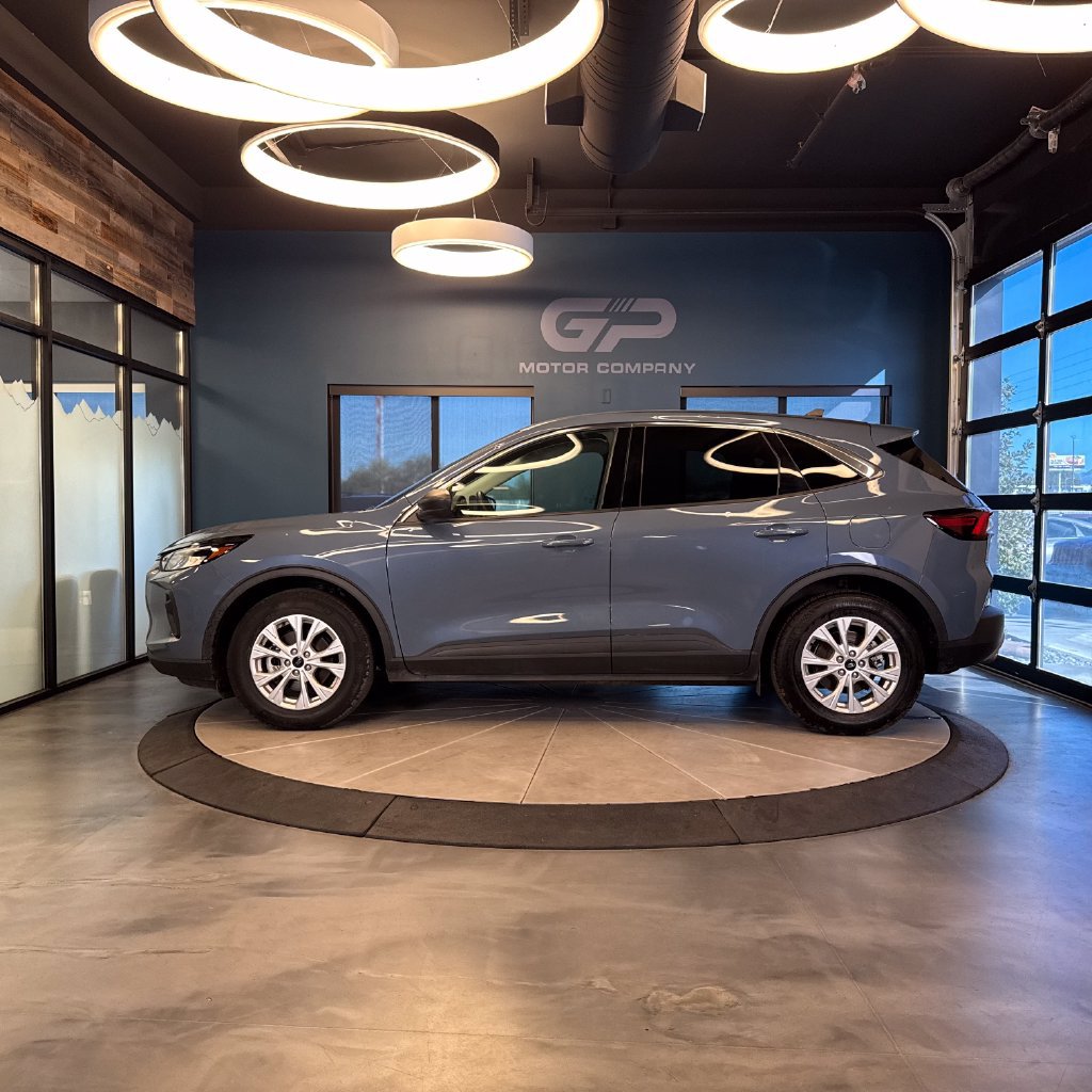 Used 2024 Ford Escape Active FWD image 6