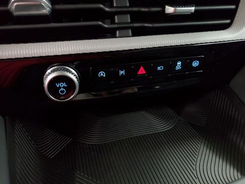 New 2026 Ford Explorer Active AWD/4WD image 16