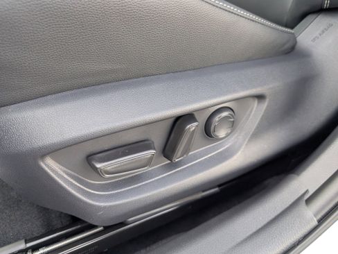 New 2026 Toyota Camry SE image 10