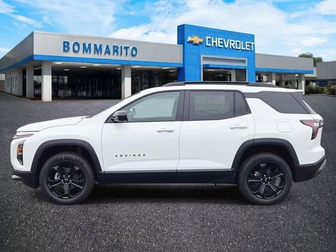 New 2026 Chevrolet Equinox LT FWD image 2