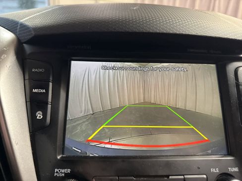 Used 2016 Hyundai Veloster w/ Option Group 03 image 25