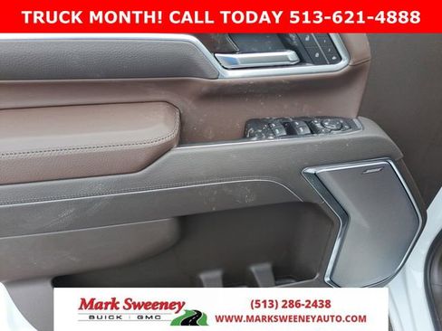 New 2026 GMC Sierra 2500 Denali w/ Denali Reserve Package image 14