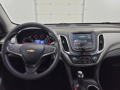 Used 2019 Chevrolet Equinox LT FWD image 12