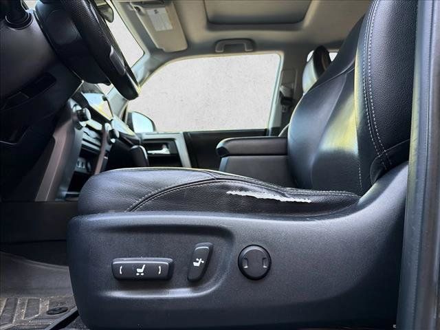 Used 2016 Toyota 4Runner Limited AWD/4WD image 12